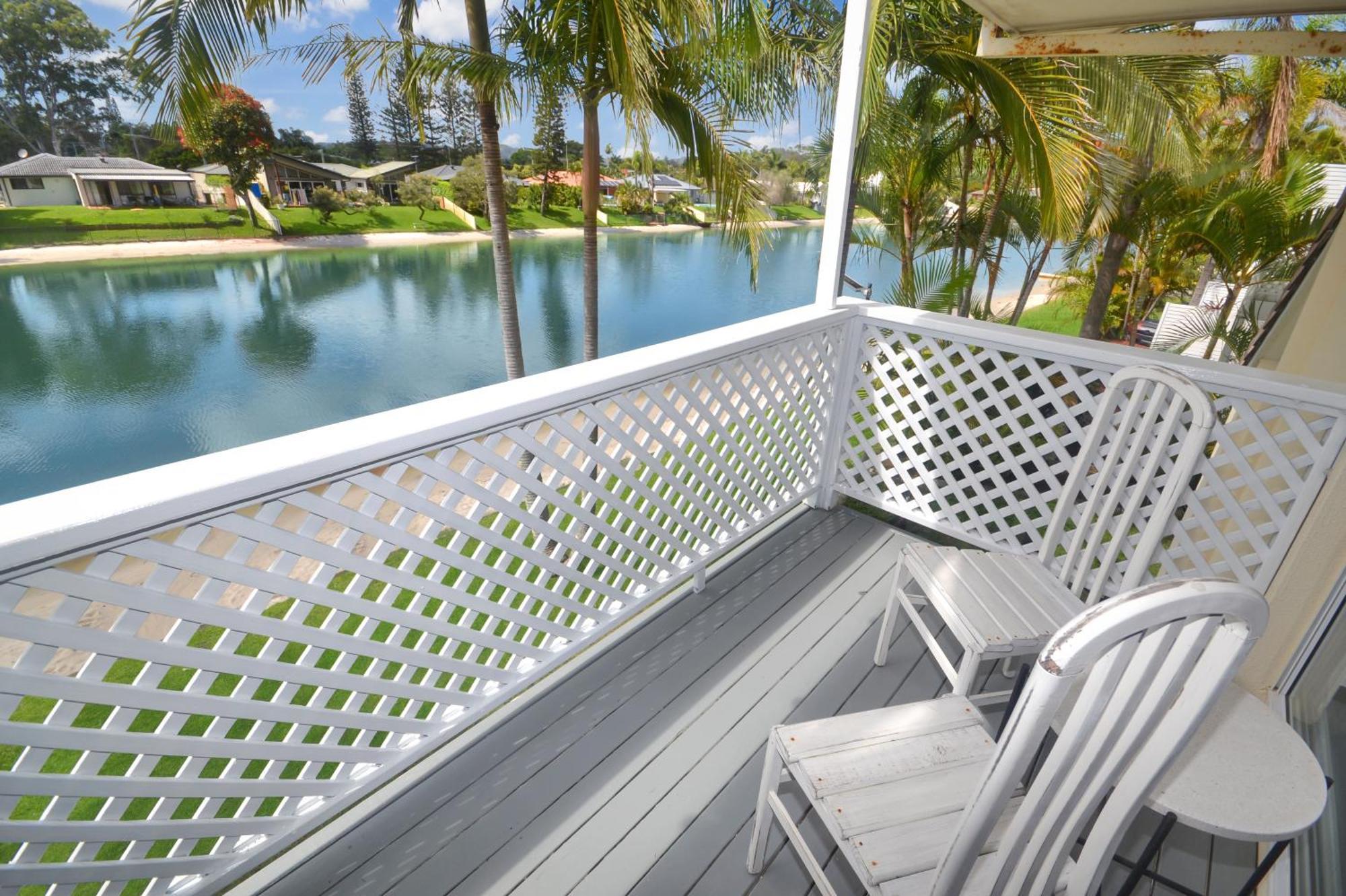 164 Isle Of Palms * Gold Coast